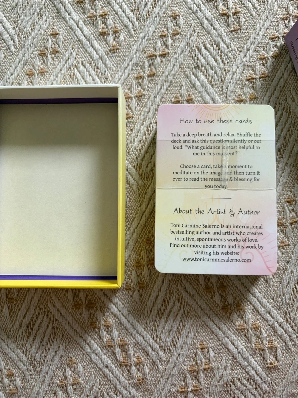 Namaste blessing & divination cards - Picture 3 of 3